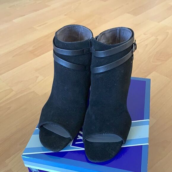 WHITE mountain Shira HEELS - Picture 2 of 8